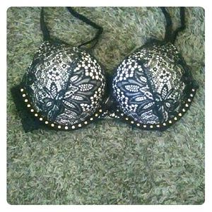 VS add 2 cup sizes push up bra